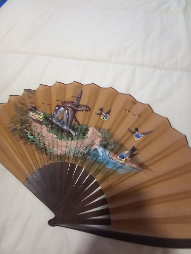 Abanico antiguo pintado a mano