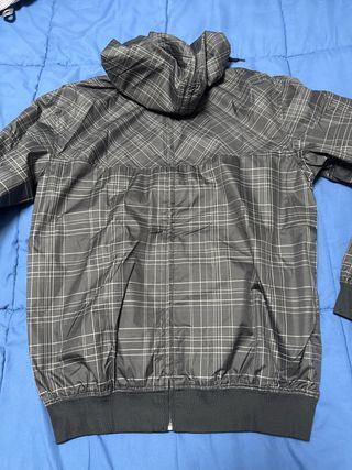 Chaqueta Nike c/cuadros Gris/Negro