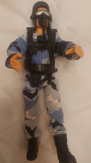 Muñeco Madelman Buzo