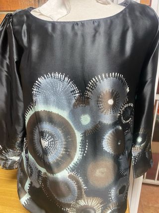 Blusa Desigual negra y azul