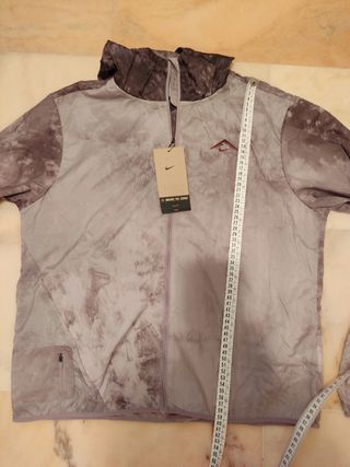 Chaqueta Nike mujer cortavientos Trail Repel