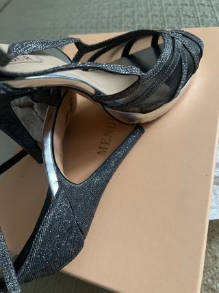 Zapatos Menbur fiesta en color plata