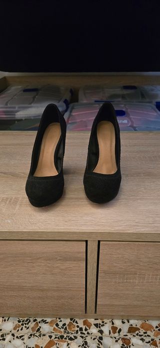 Tacones rojos verano Tacones negros 36,37,5€