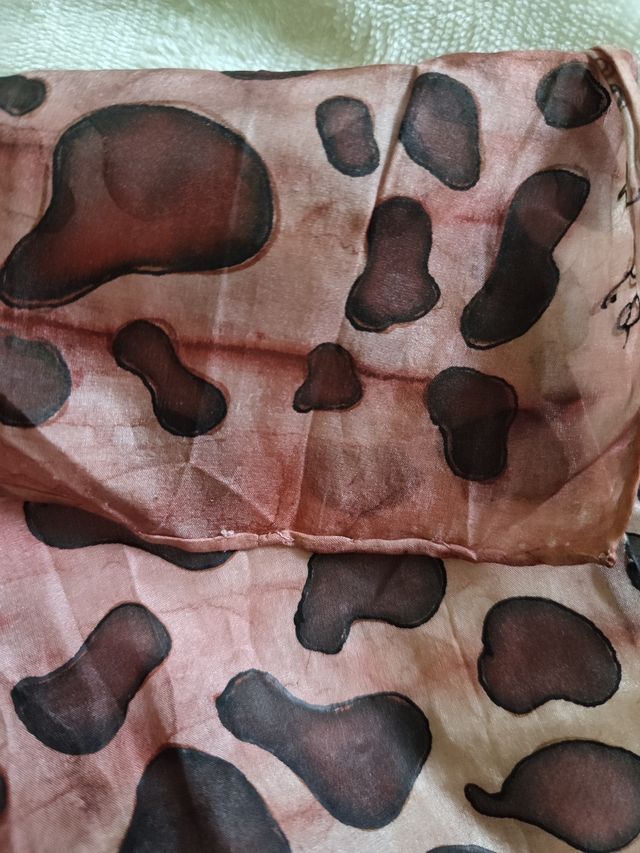 Vestido negro con flores grises de Sfera talla M