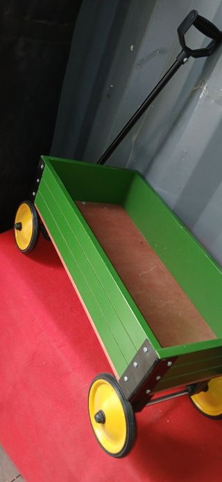 Carrito de madera para niñ@s