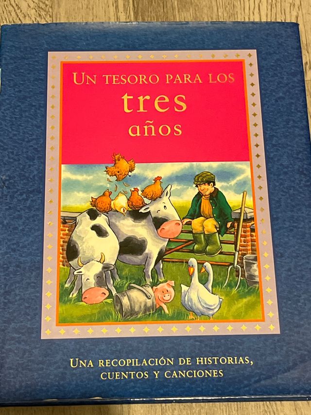 Un Tesoro Para Los Tres Anos: Una Recopilacion ...