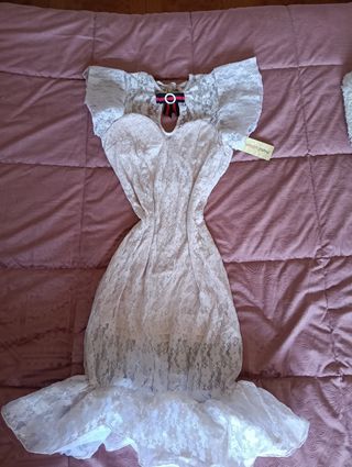 Vestido con encaje