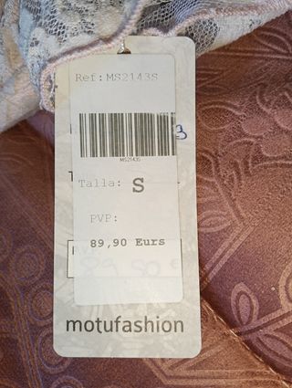 Vestido con encaje