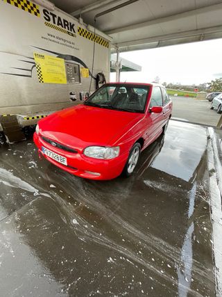 Ford Escort XR3i