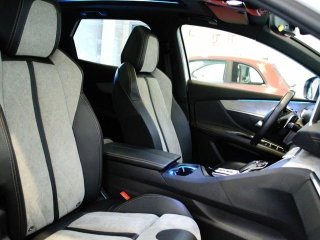 Peugeot 3008 225 e-EAT8 GT