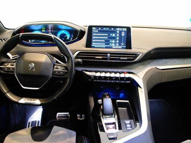 Peugeot 3008 225 e-EAT8 GT