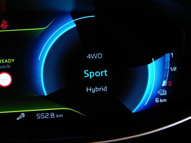 Peugeot 3008 225 e-EAT8 GT