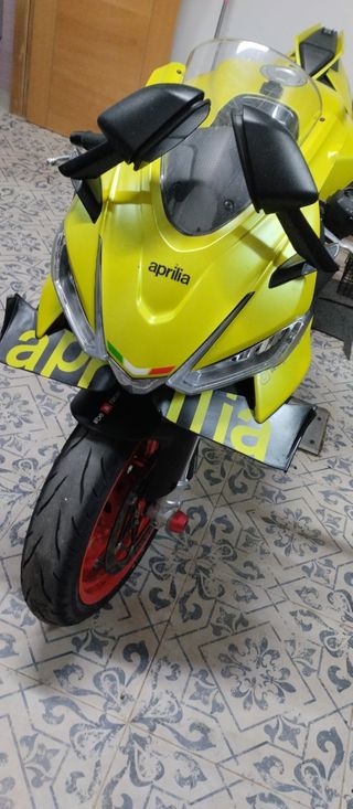 Se vende Aprilia rs660 o se cambia por moto trail