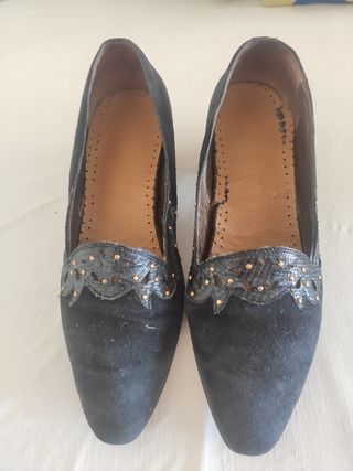 Zapatos azules de piel y ante talla 37
