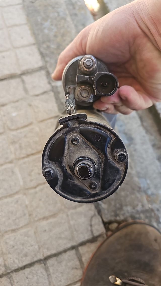 Motor Arranque 02Z911023F usado