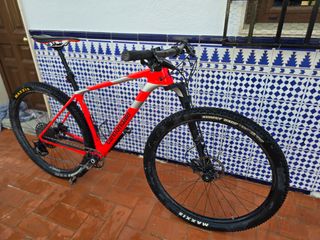 Bicicleta montan̈a,Cannondale FSI Carbon Talla M 