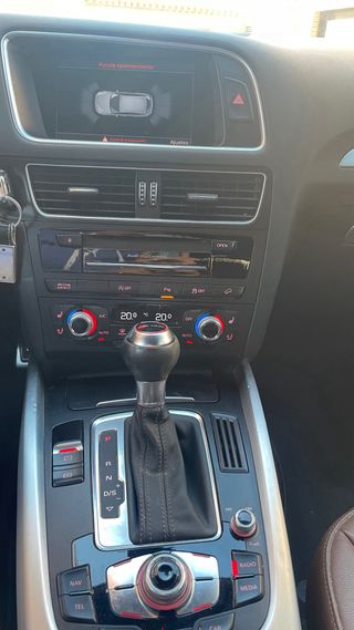 Audi SQ5 2015