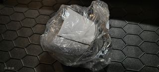 Bomba de agua para motor 2.0 dci marca Gates NUEVA