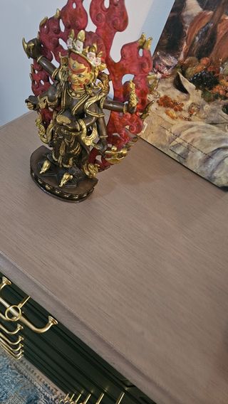 Magnífica cómoda restaurada de 8 cajones