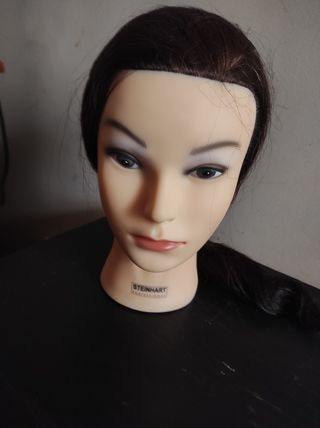 Maniquí cabeza pelo largo
