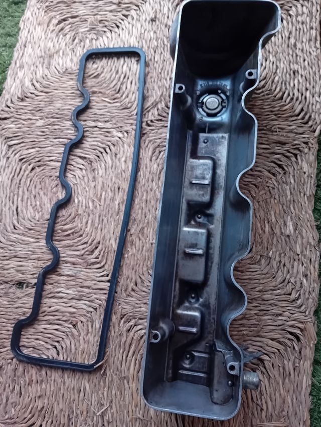 Tapa balancines Mercedes Benz 3.5 V8 y  4.5 V8
