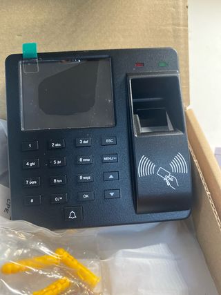 Control de Acceso Biométrico HDWR