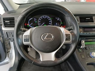 Lexus CT 200h 2013