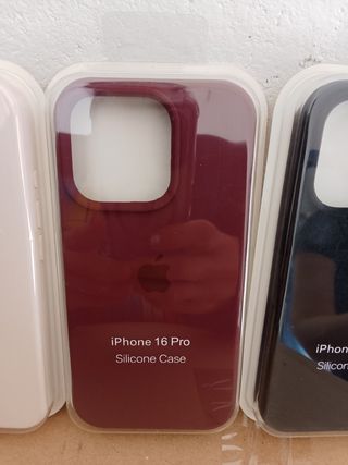 Fundas iPhone 16 Pro Silicone