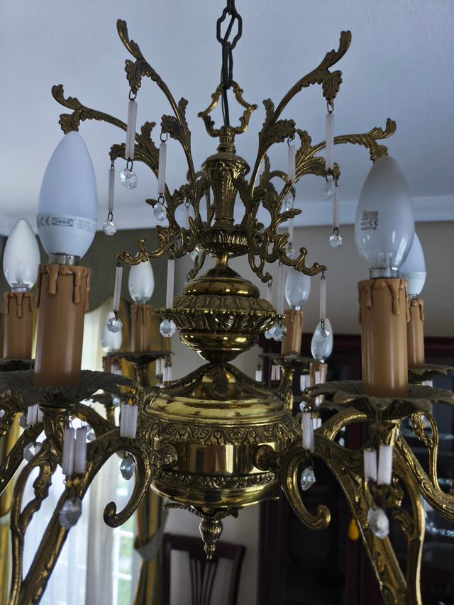 Lámpara clasica dorada - Salón