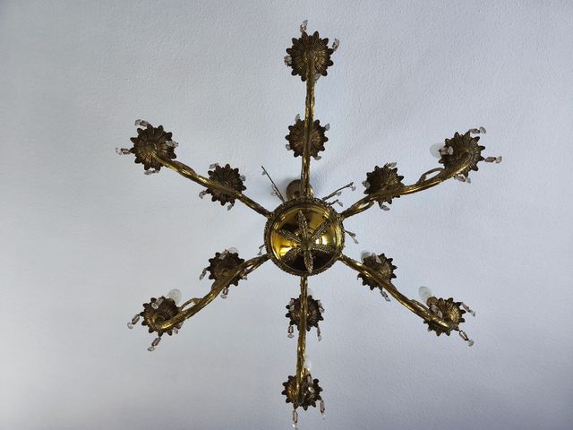 Lámpara clasica dorada - Salón