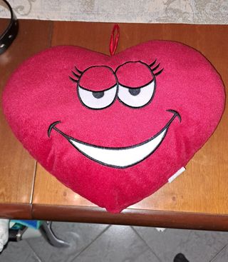 Cuscino cuore rosso