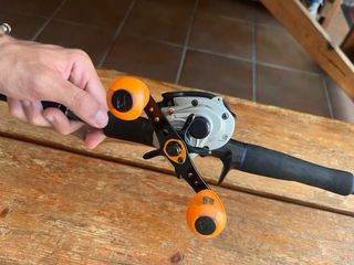 Caña Hart Toro Blues C73H + Carrete Abu Garcia