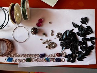 Set/Lotto charms,catene,fili metallo per bigiotter