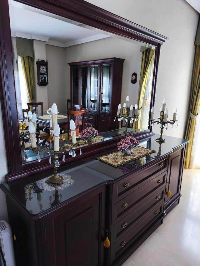 Candelabros antiguos con cristales