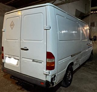 Mercedes-Benz Sprinter 2000
