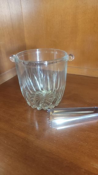 Cubitera cristal con pinzas
