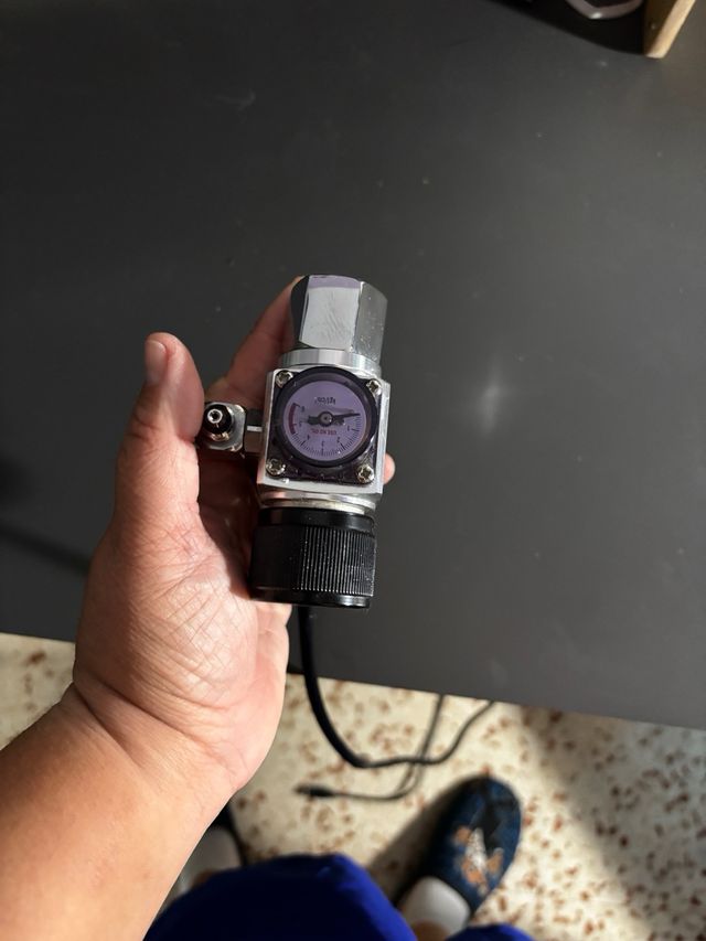 Manoreductor acuario - Regulador CO2