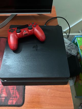 PS4 (PlayStation 4) + mando rojo