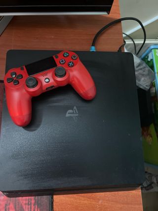 PS4 (PlayStation 4) + mando rojo