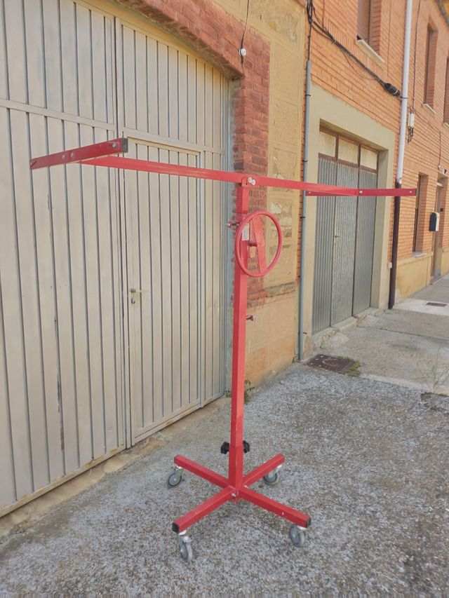 Se alquila máquina de poner placas de Pladur techo