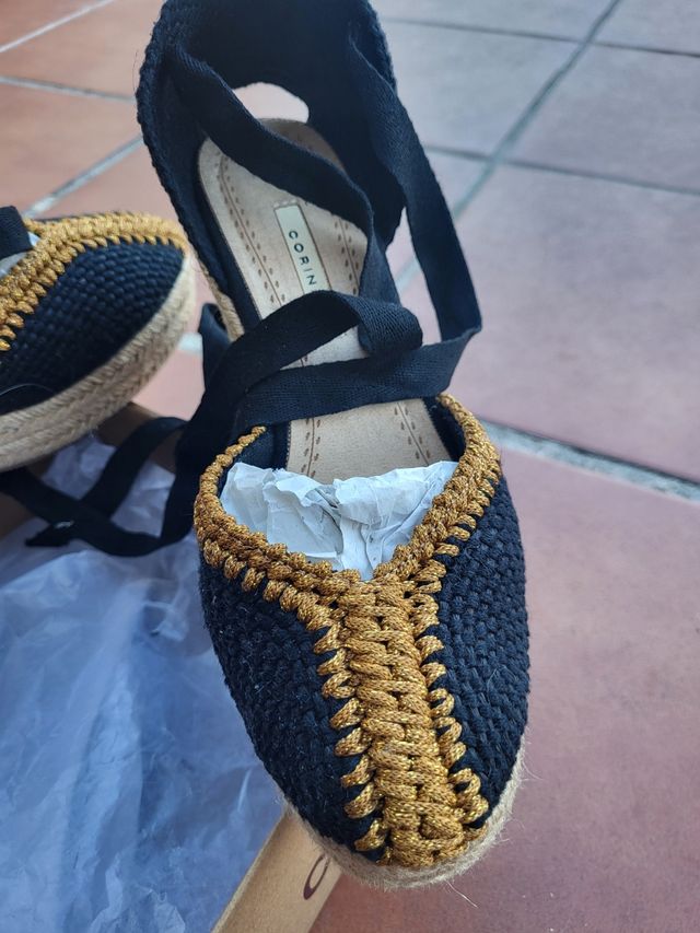 Nuovissimi sandali con zeppa Corina taglia 36