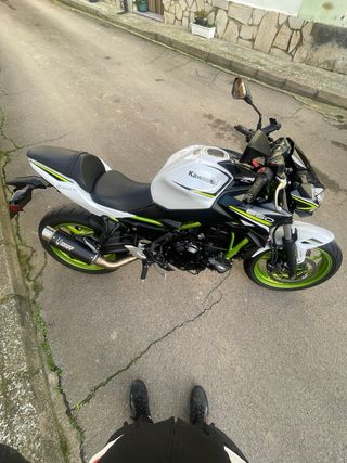 Kawasaki Z650 - Moto Impecable