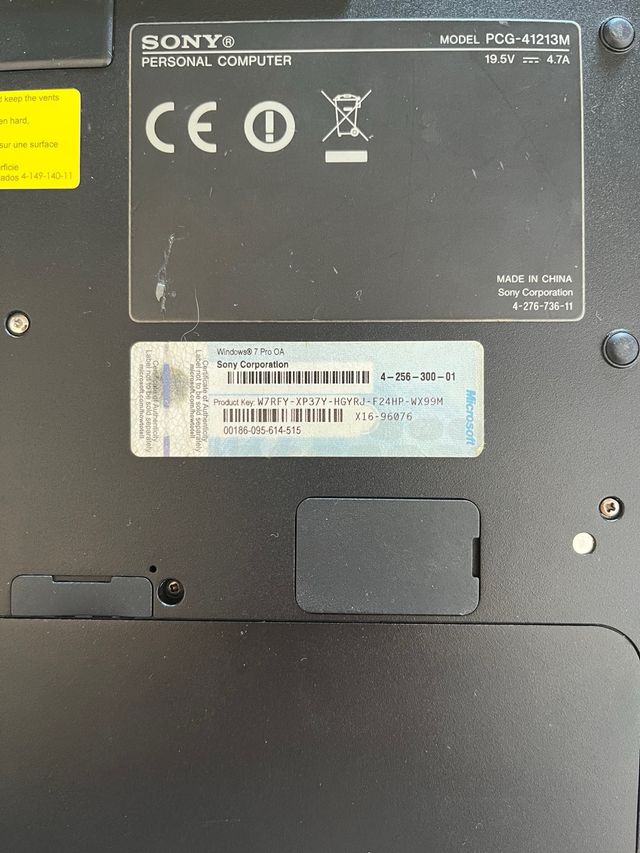 Portátil Sony PCG-41213M