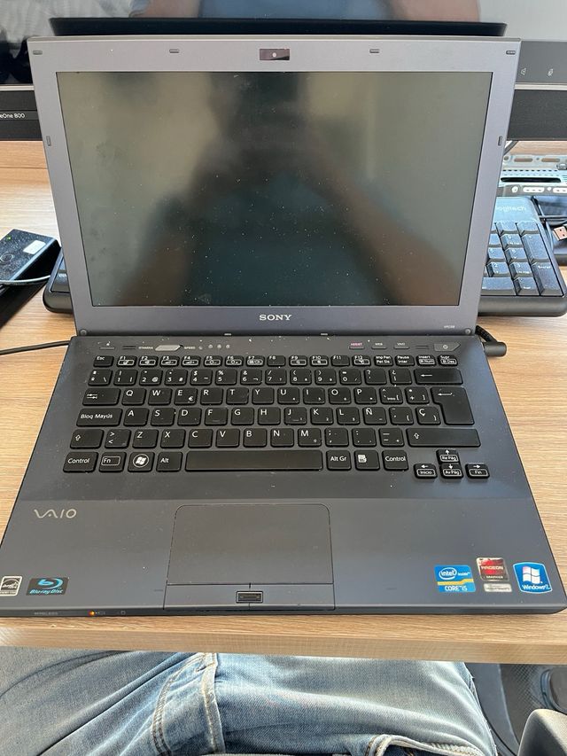 Portátil Sony PCG-41213M