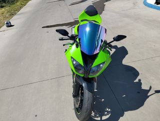Kawasaki Ninja ZX10R 2008