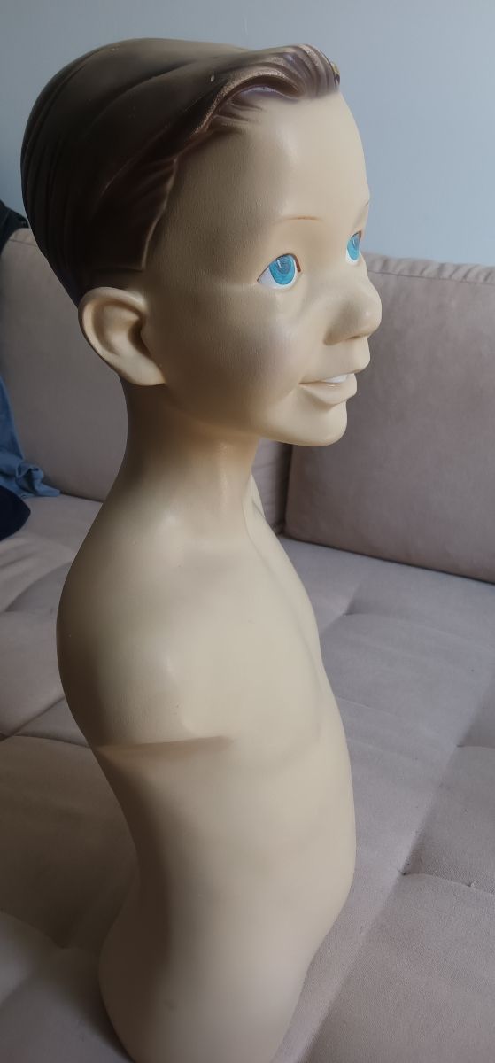 Maniquí busto niño vintage
