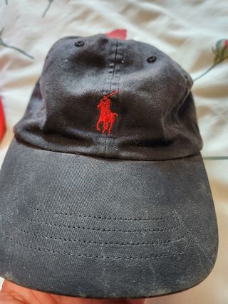 6 Gorras DC, Nike, Vans