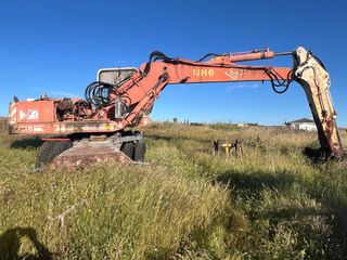 Giratoria O&K MH6 usada