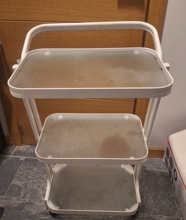 Carro estética 3 bandejas