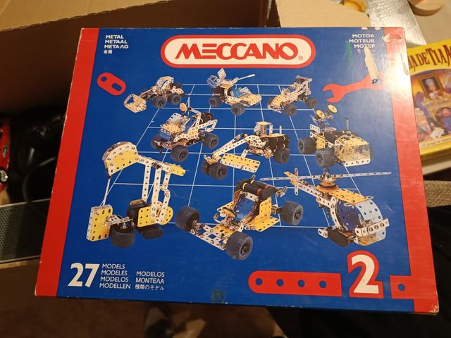 Meccano 2: Kit de construcción 27